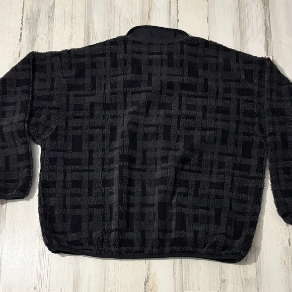 Vintage Columbia Black Geometric Fleece Pullover Made in USA. XL - Picture 5 of 10